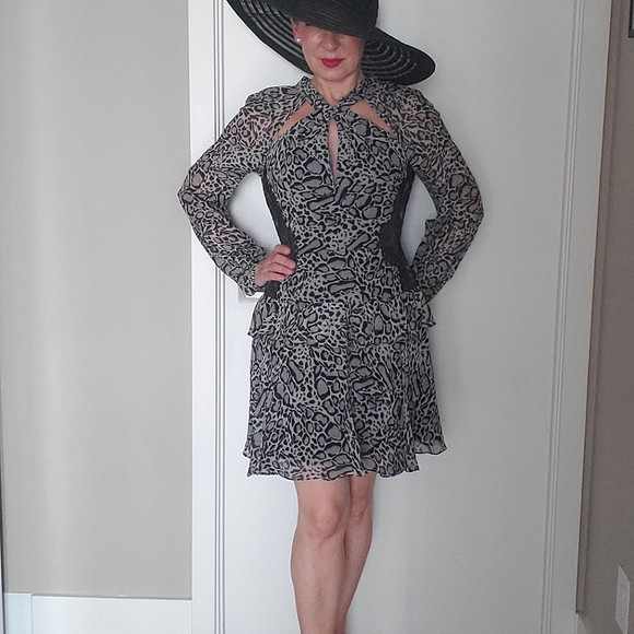 ๐ 2X HOST PICK ๐ BCBG MaxAzria Silk Party Dress - Picture 11 of 15